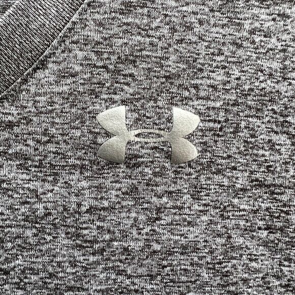 Under Armour Tech V-Neck Loose Fit T-Shirt Tee Heathered Gray Womens Extra Large - Picture 2 of 10